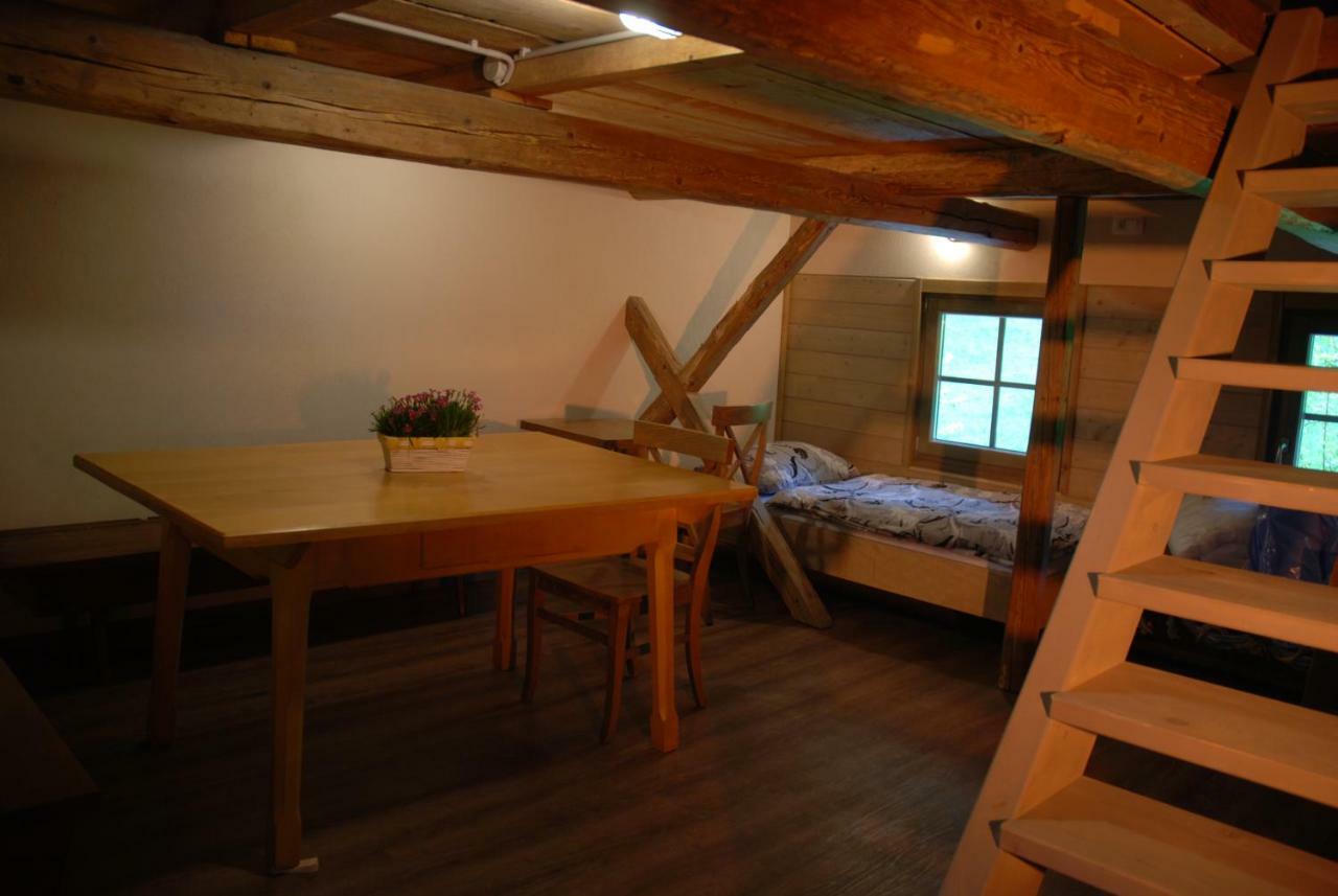 Estate Marjetin Dom Hotel Idrija Luaran gambar
