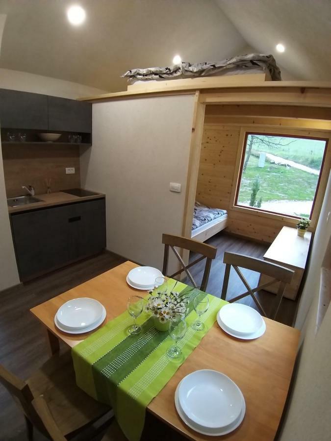 Estate Marjetin Dom Hotel Idrija Luaran gambar