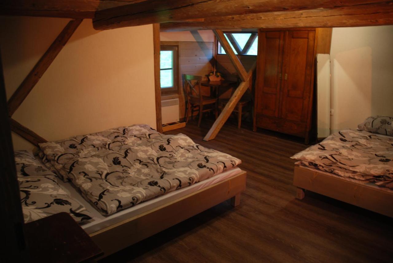 Estate Marjetin Dom Hotel Idrija Luaran gambar