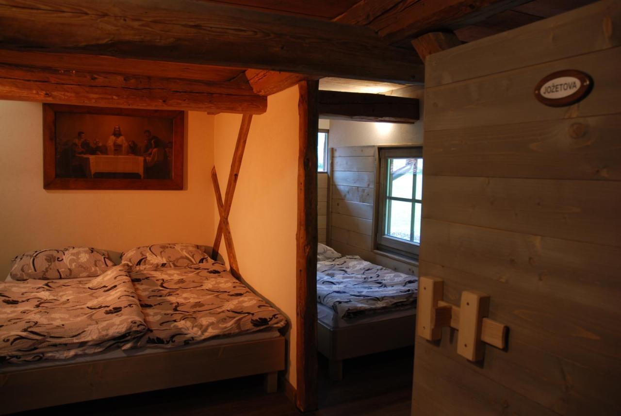 Estate Marjetin Dom Hotel Idrija Luaran gambar